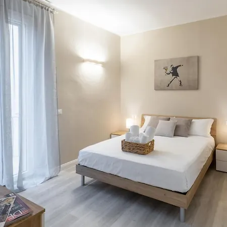 Bianca - Roby - Paolo Apartments By Mamo Florence-3